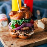 Chavrie cranberry & orange peel hamburger