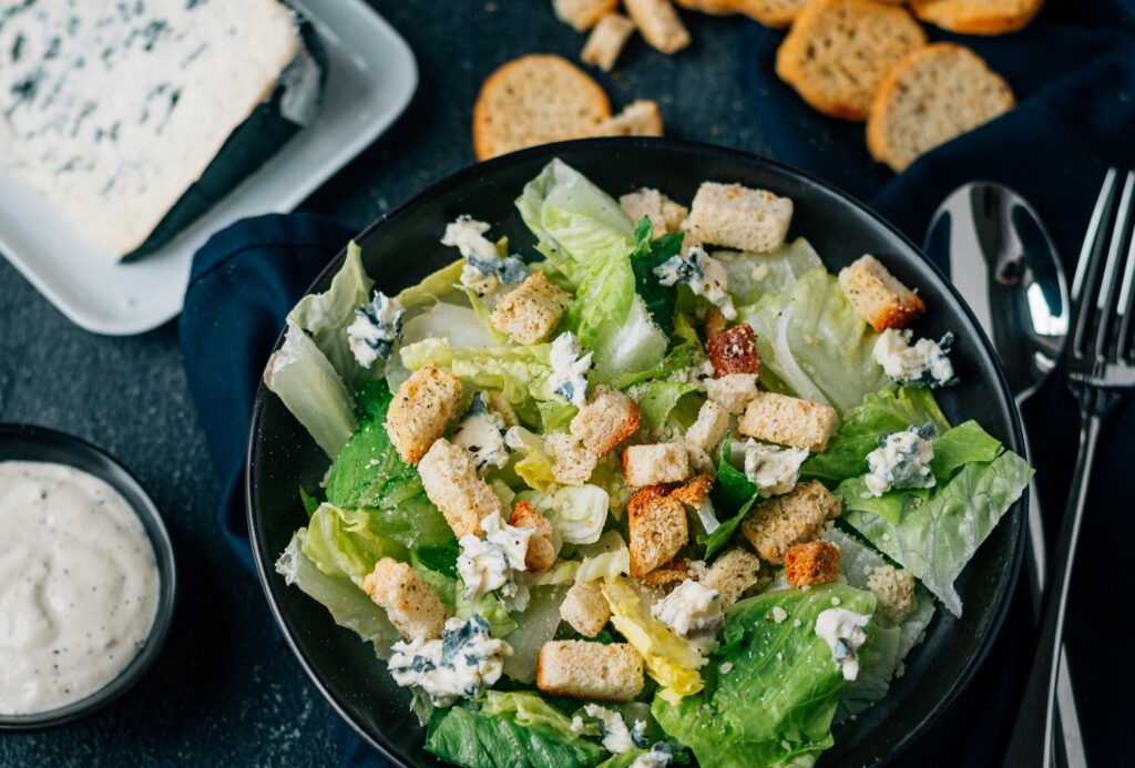 salad with croutons and Saint agur blue cheese