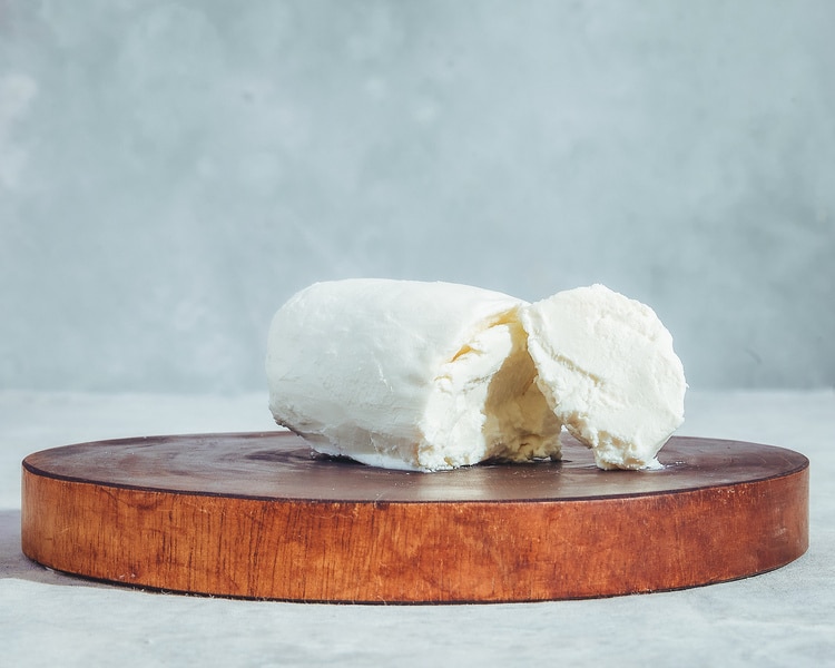 chavrie goat cheese original log